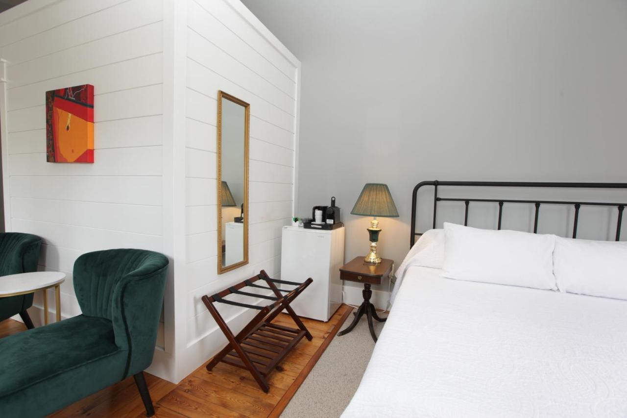 Jackson'S Falls Country Inn Milford المظهر الخارجي الصورة
